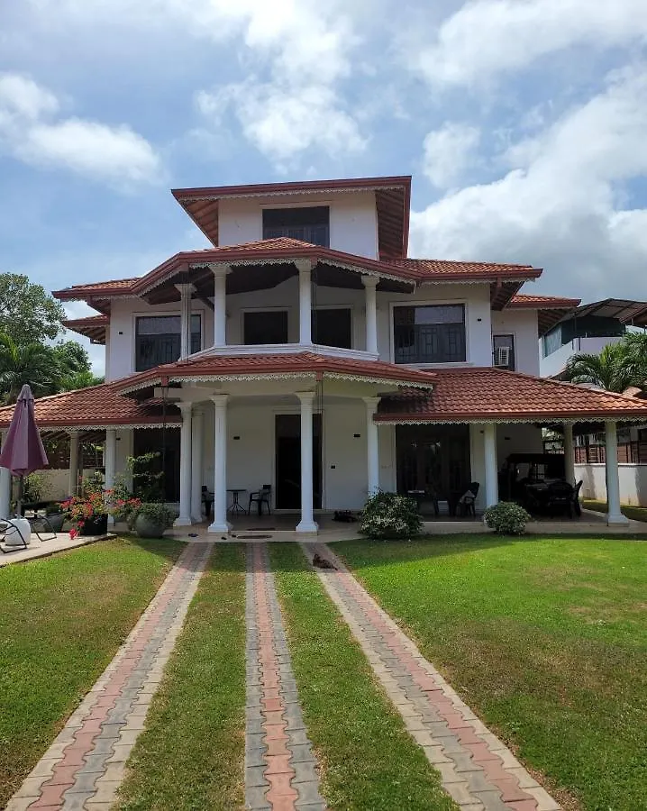 Villa 68 Negombo Guest house